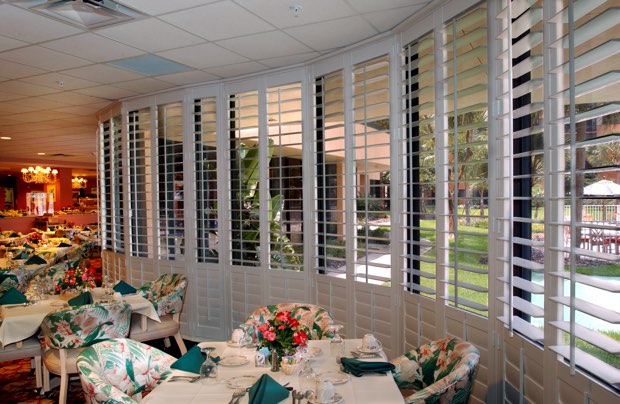 Commercial windows in a dining room